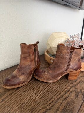 Women’s Brown Leather Ankle Boots with Side Zip